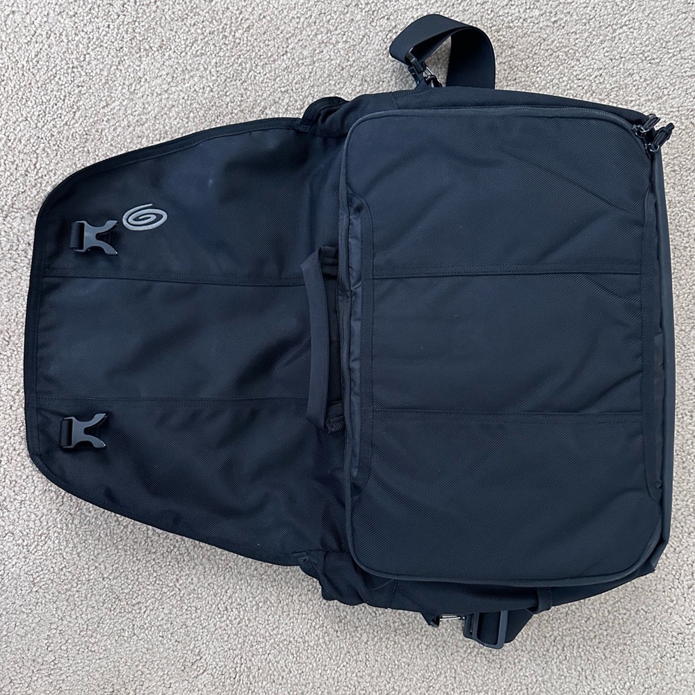 Timbuk2 laptop bag - Picture 3 of 5